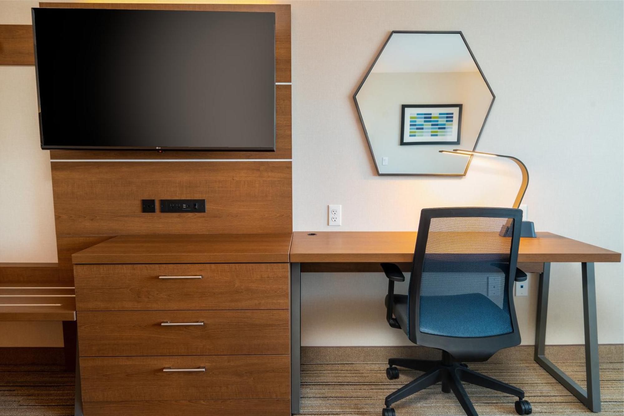 Suite Two Queen Beds