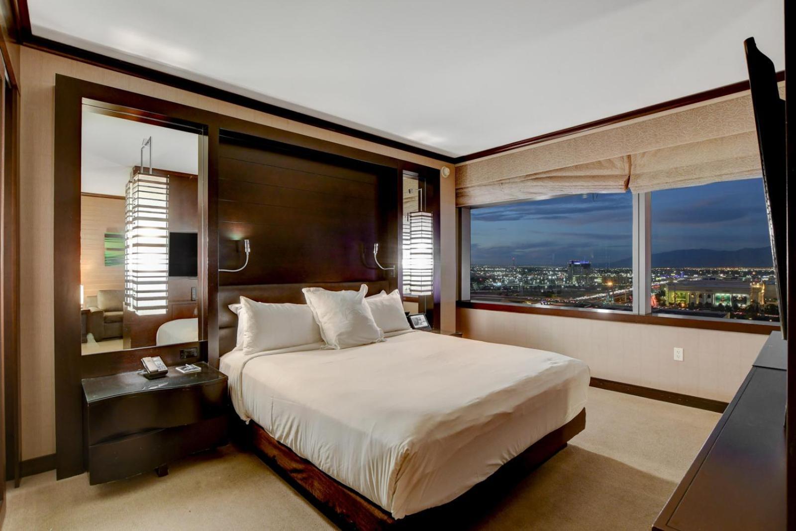 Superior King Suite