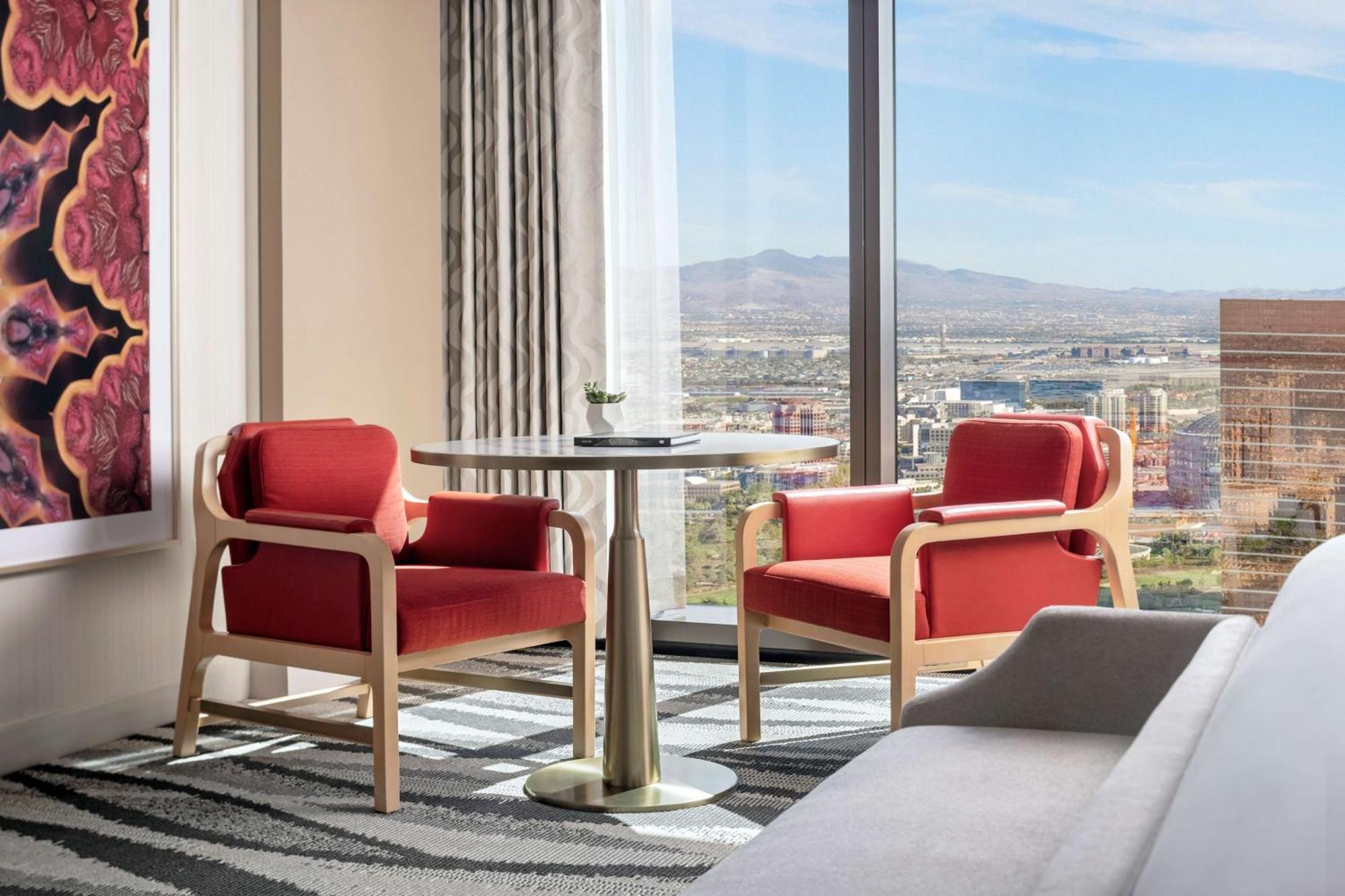 Premium King Room Strip View