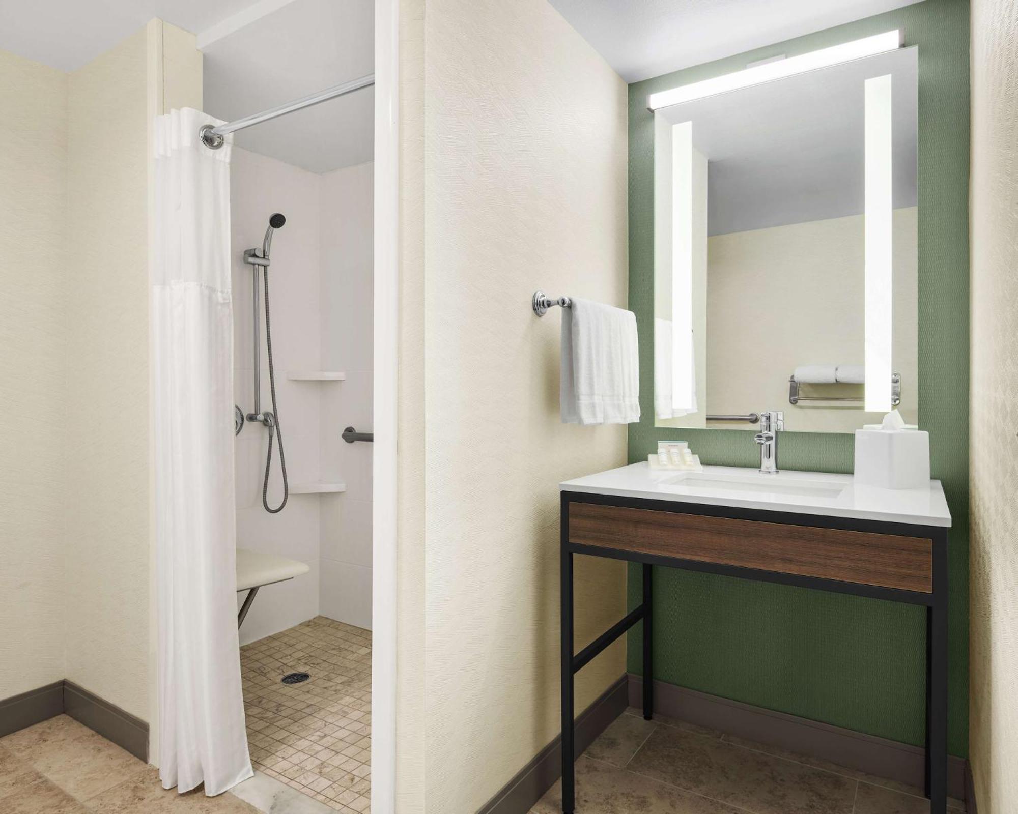 Double Room Roll Shower Disability Access