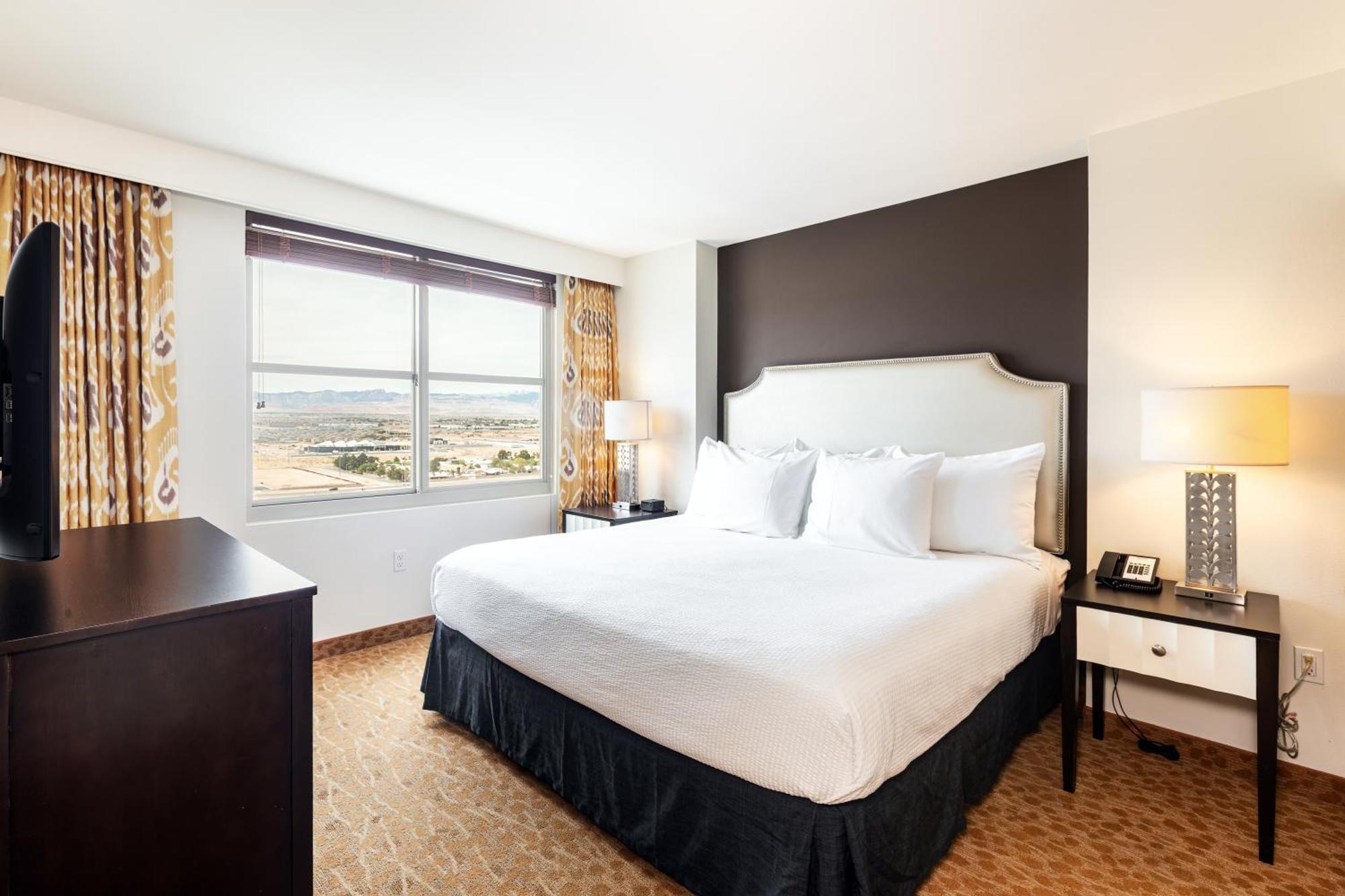 Two-Bedroom Suite
