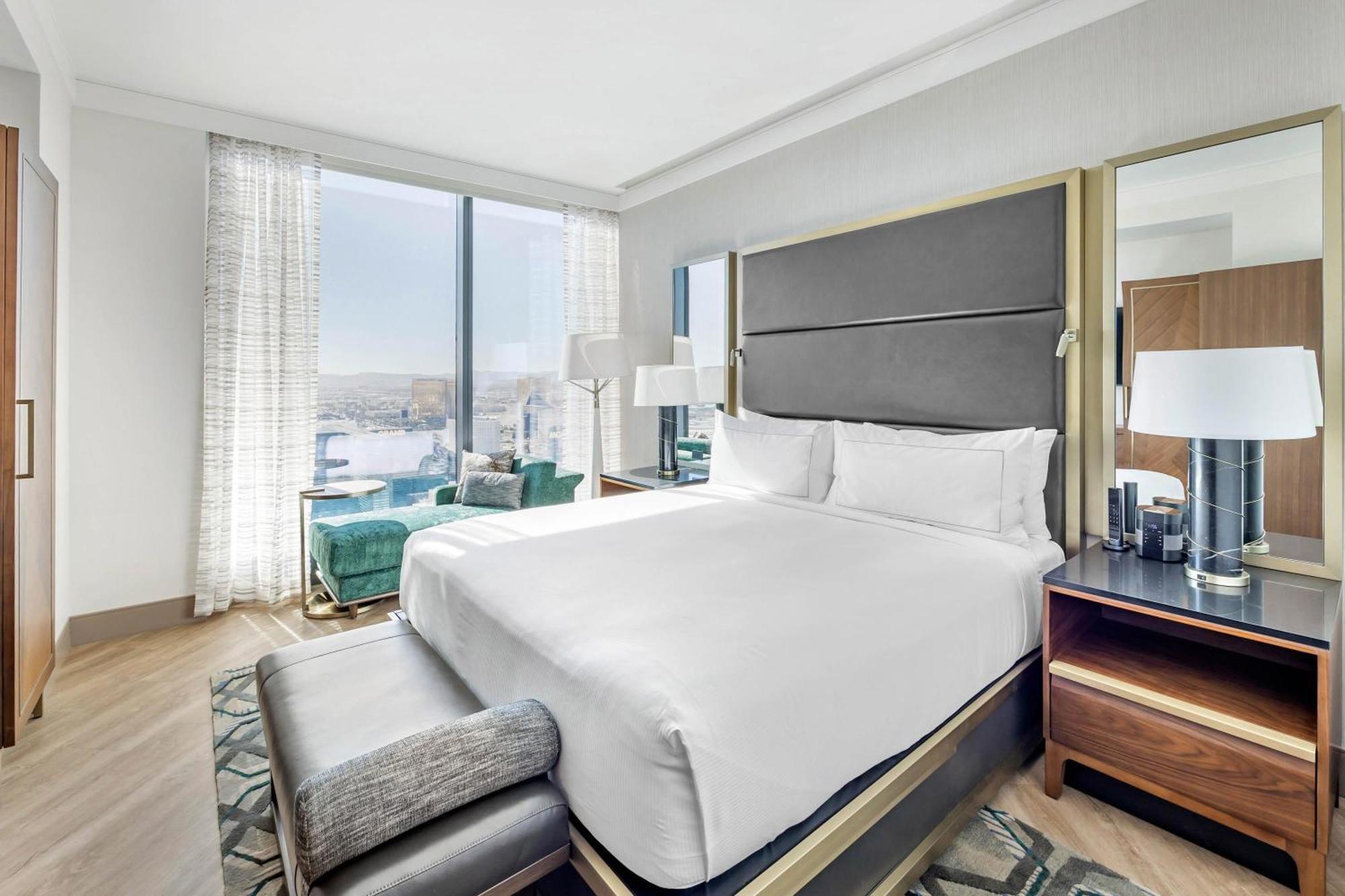 Premium One-Bedroom King Suite Balcony