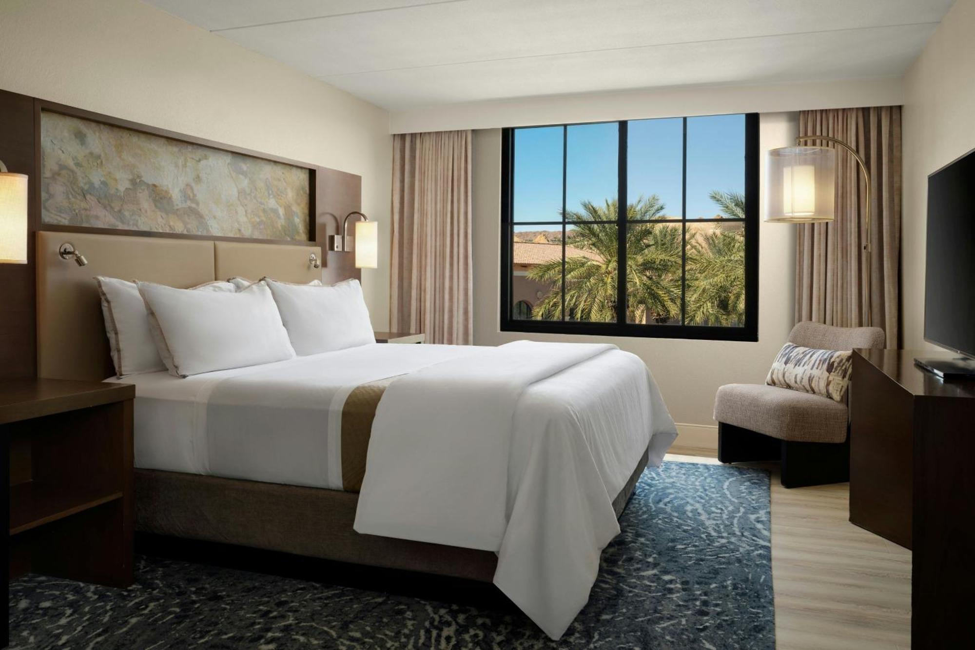 King Room Pool View Roll Shower Mobility Accessible