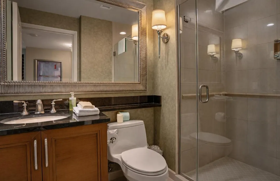 Mgm Signature 11Th Floor 2Br Combo Strip View No Resort Fee-1