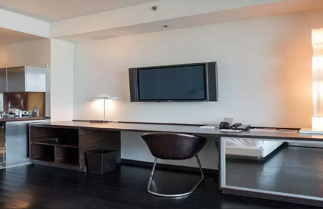Palms Place Beautiful High Rise Condo With Strip Views 23Rd Floor-1