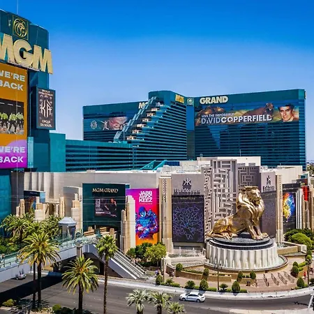 Mgm Signature Tower 1-3