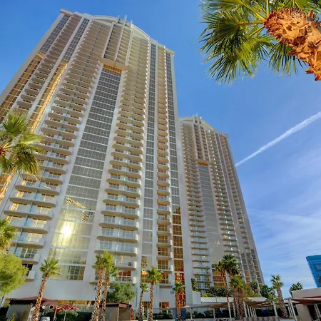 Panorama Vista Suite- 1Br 2Ba, Full Kitchen, Strip View, Balcony, Corner Unit-3