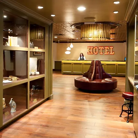 Golden Gate Casino Hotel-3