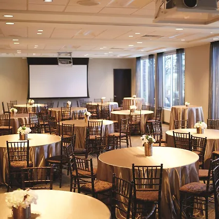 Hyatt Place Las Vegas At Silverton Village-3