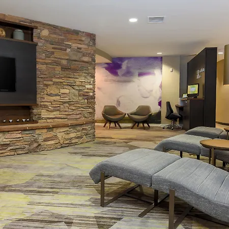 Courtyard By Marriott Las Vegas Stadium Area-2
