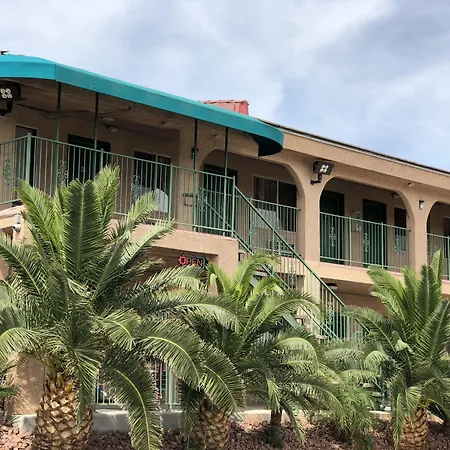 Crown Motel Las Vegas-2