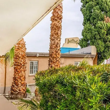 Oyo Gateway Motel Las Vegas North Strip/Fremont St. Area-3
