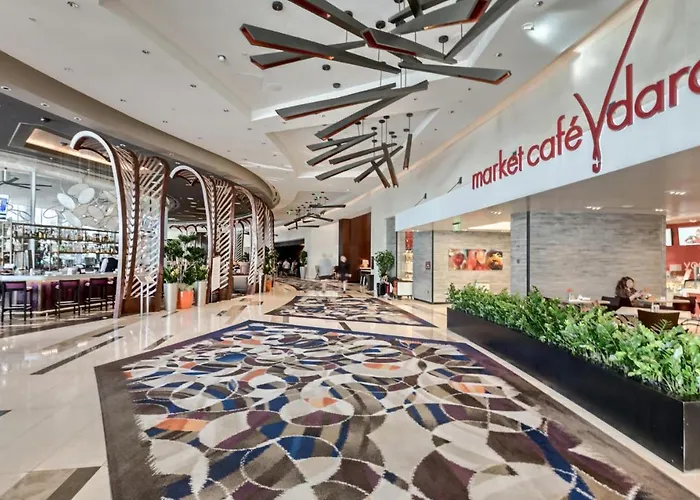 Vdara Studio Suite 011 Pool View Free Valet Parking Las Vegas