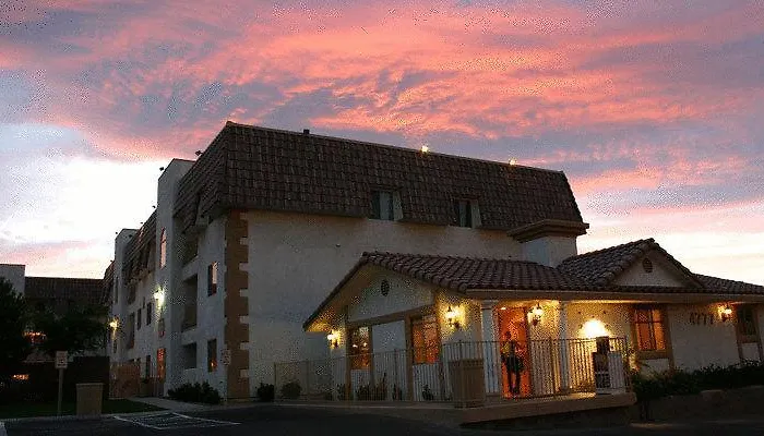 Emerald Suites At Cameron Las Vegas
