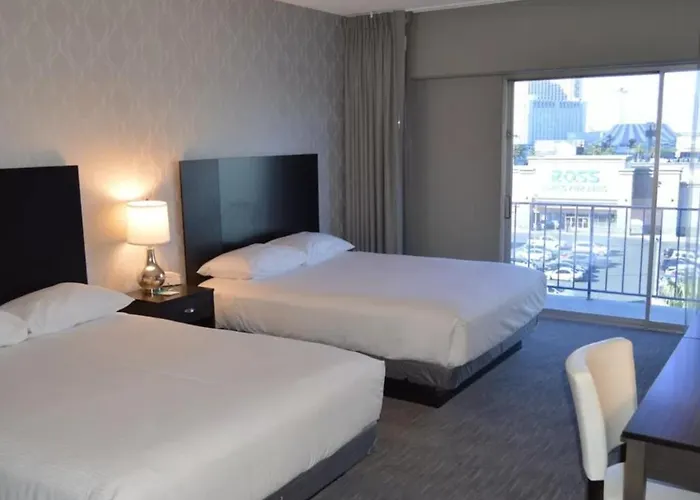 Hotels in VegasRoyal